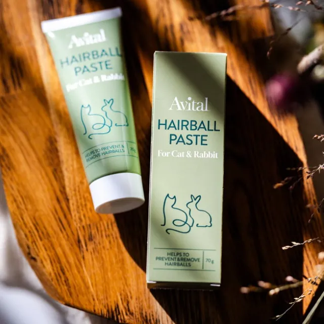 Avital Hairball Paste for katt og kanin 70 g